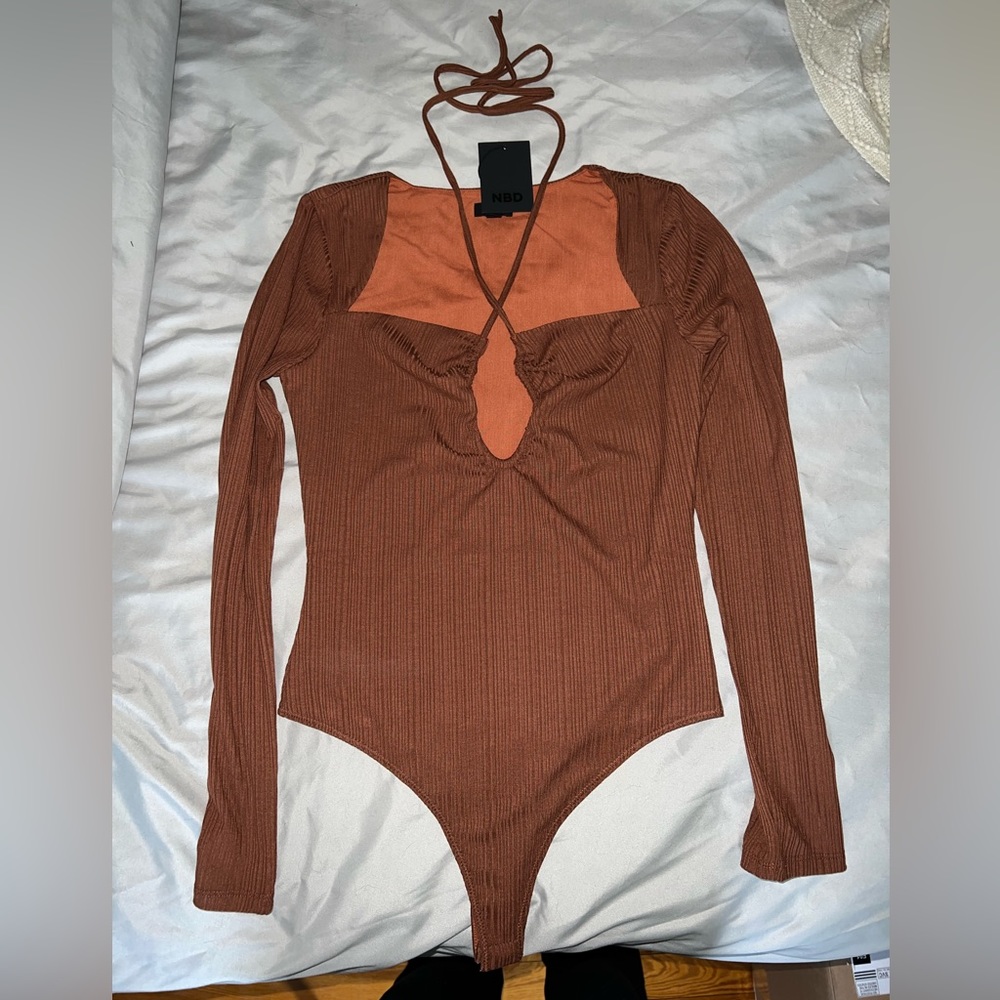 Bodysuit - Picture 6 of 8